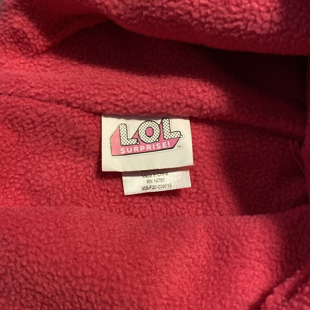 ❄️ L.O.L. Surprise! Pink and Black Kids Hat - Picture 3 of 3